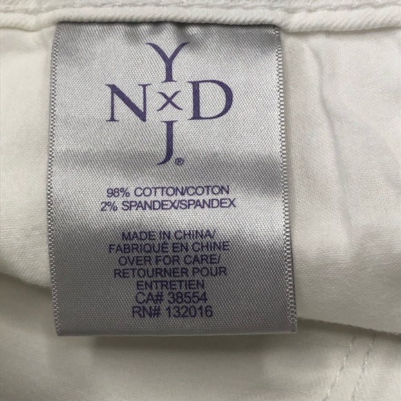 NYDJ White Mid Rise Stretch Cropped Jeans with Notched Leg - Picture 13 of 14